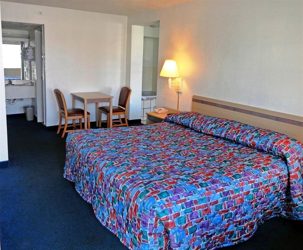 Days Inn By Wyndham Indianapolis South Zewnętrze zdjęcie