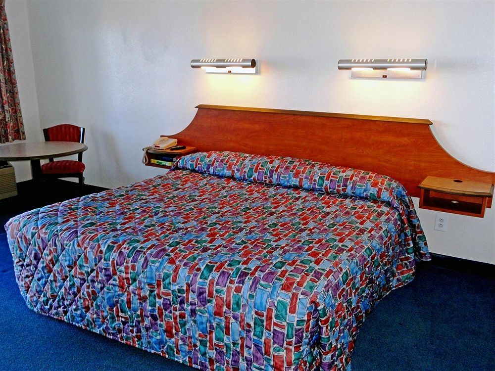 Days Inn By Wyndham Indianapolis South Zewnętrze zdjęcie