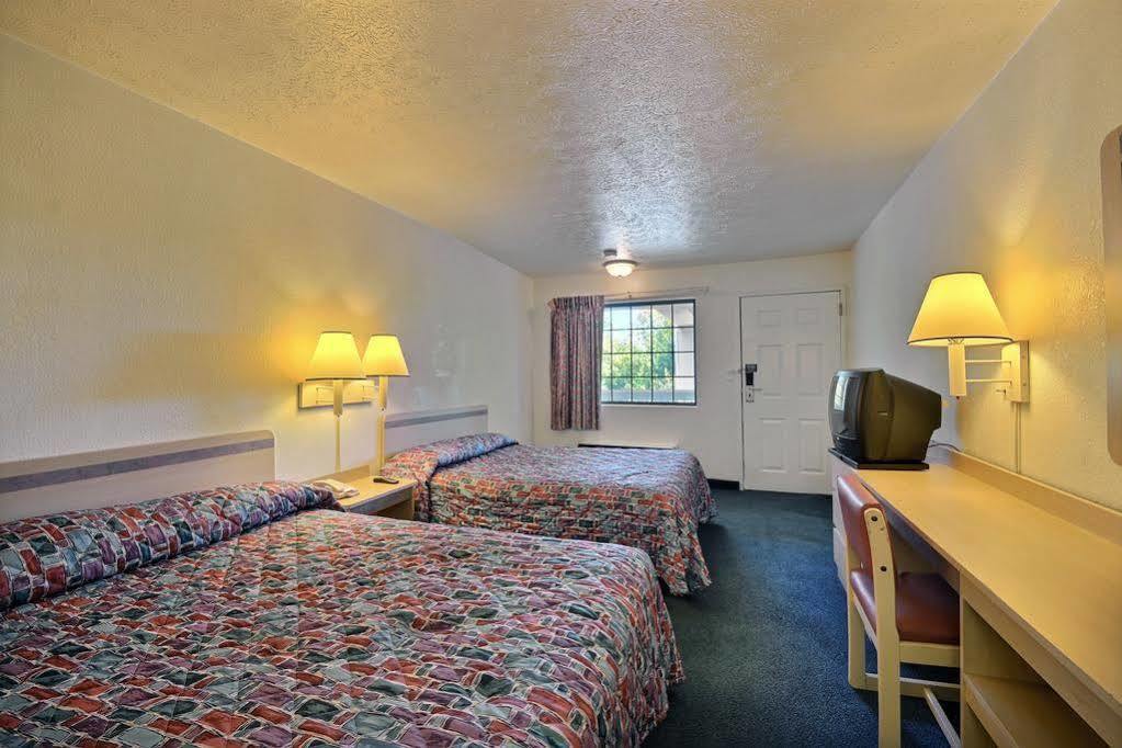 Days Inn By Wyndham Indianapolis South Zewnętrze zdjęcie